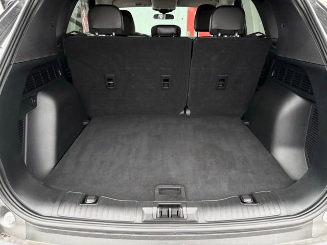 Used 2022 Ford Escape SEL w/ SEL Stealth AWD Package image 12