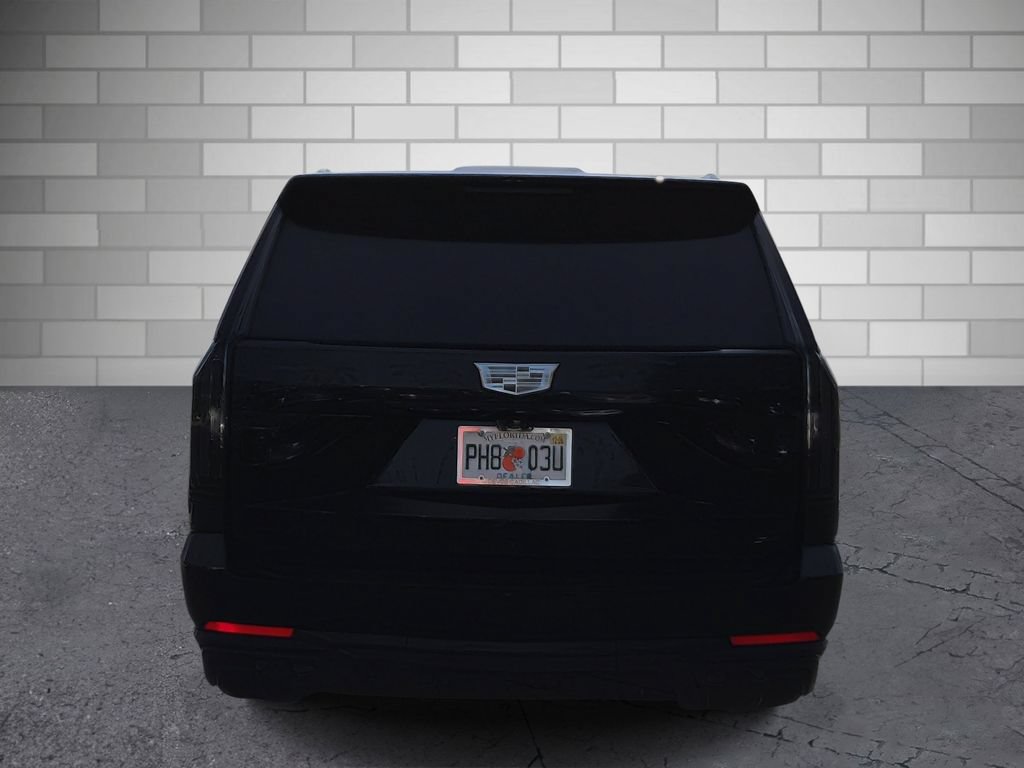 Certified 2025 Cadillac Escalade ESV V w/ LPO, ONYX Package AWD/4WD image 3