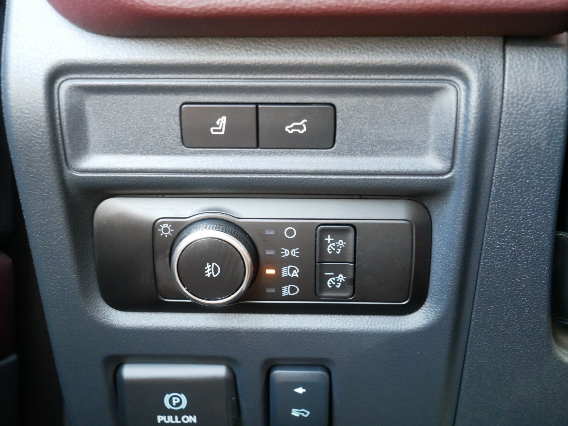 Used 2024 Ford Expedition Limited AWD/4WD image 26
