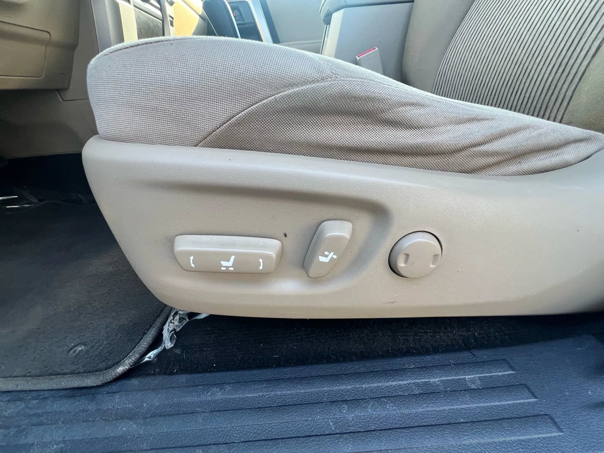 Used 2013 Toyota 4Runner SR5 image 20