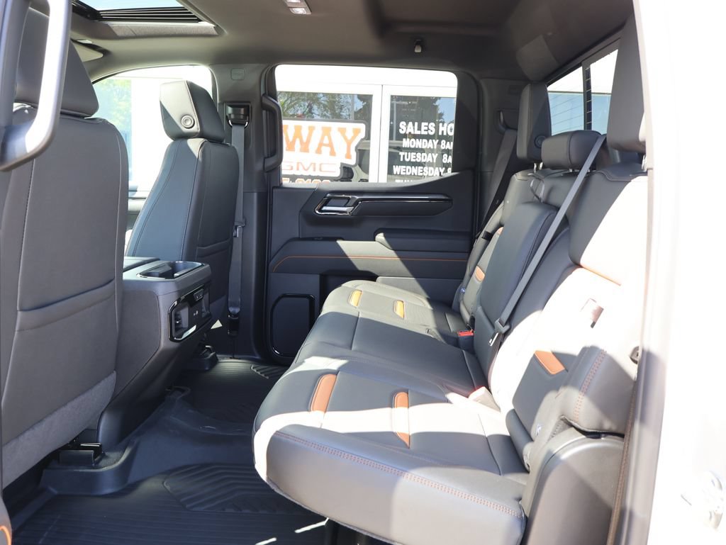 New 2026 GMC Sierra 1500 AT4 w/ AT4 Premium Package AWD/4WD image 28