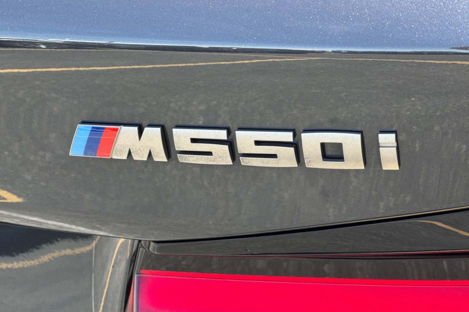 Used 2022 BMW M550i xDrive AWD/4WD image 23