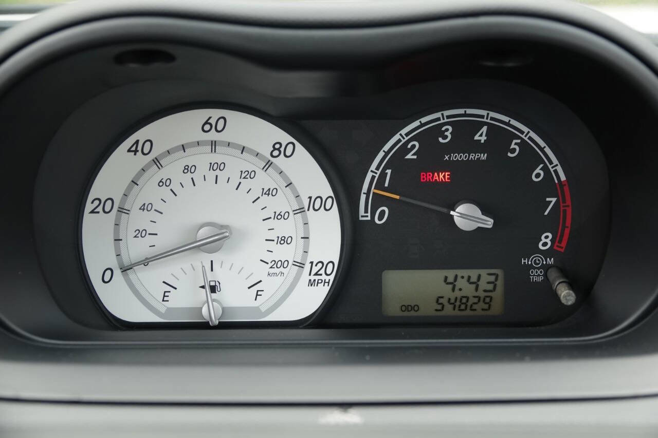 Used 2004 Scion xA FWD image 7