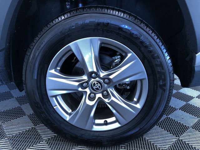 Certified 2025 Toyota RAV4 XLE w/ Convenience Package AWD/4WD image 16