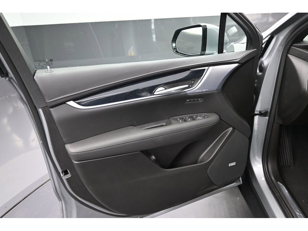 New 2026 Cadillac XT5 Premium Luxury AWD/4WD image 11