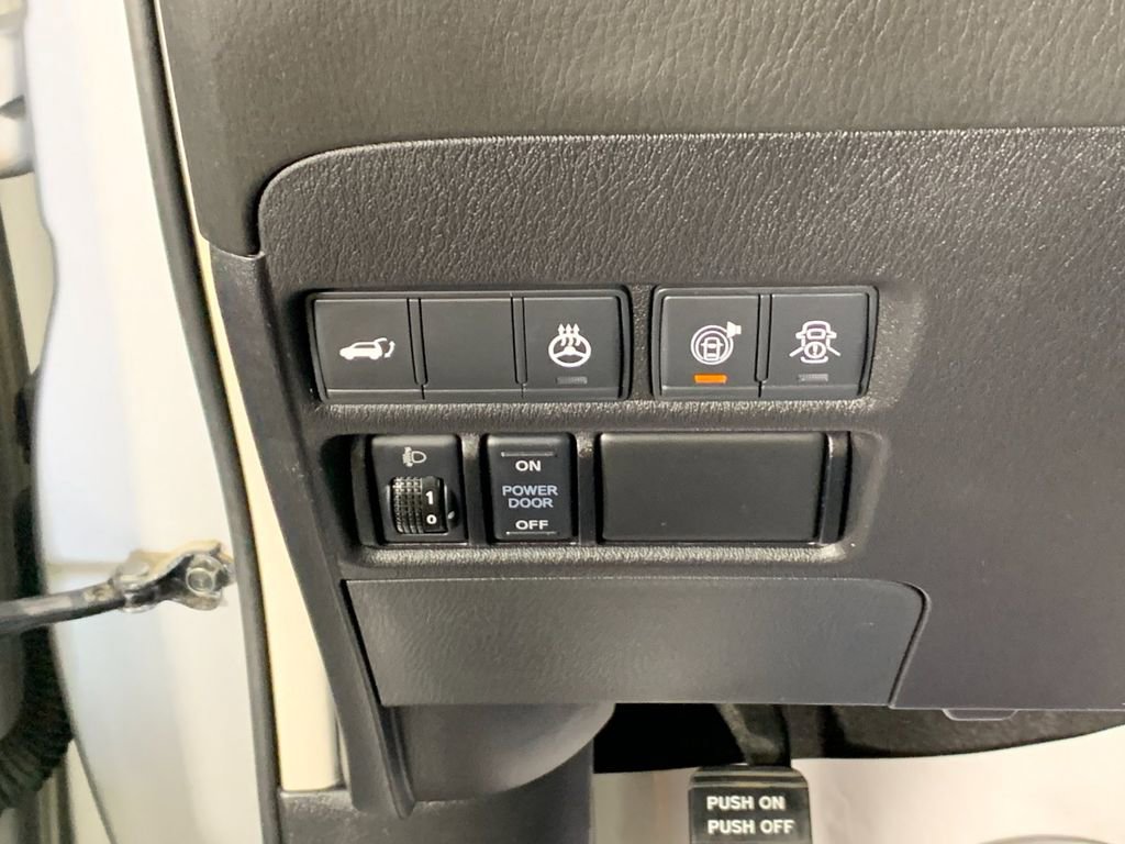 Used 2021 INFINITI QX80 Luxe RWD image 17