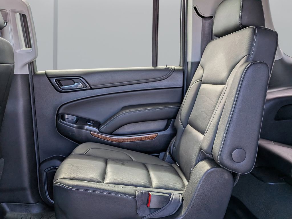 Used 2017 Chevrolet Suburban Premier image 14