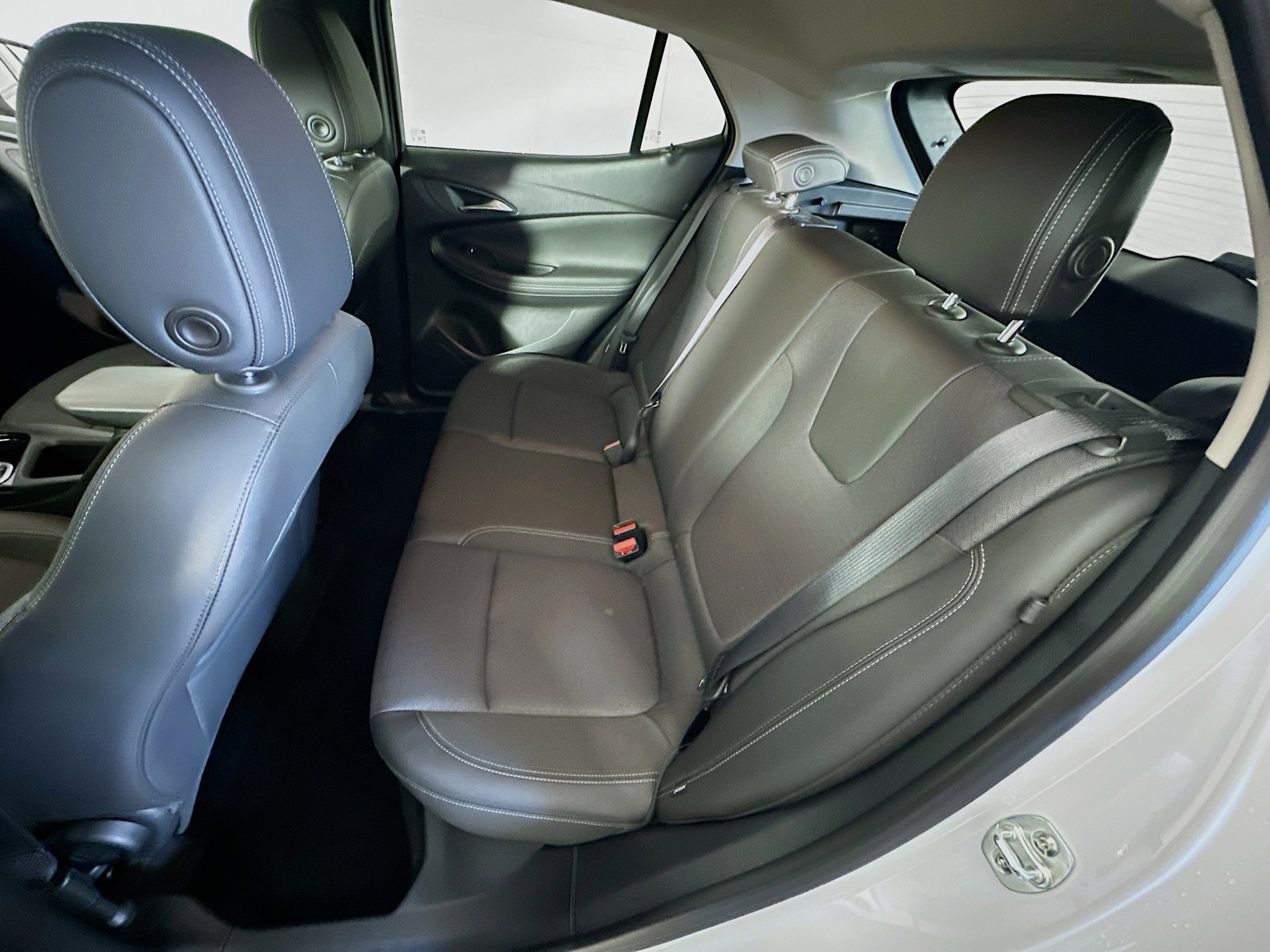 Used 2025 Buick Encore GX Preferred FWD image 26
