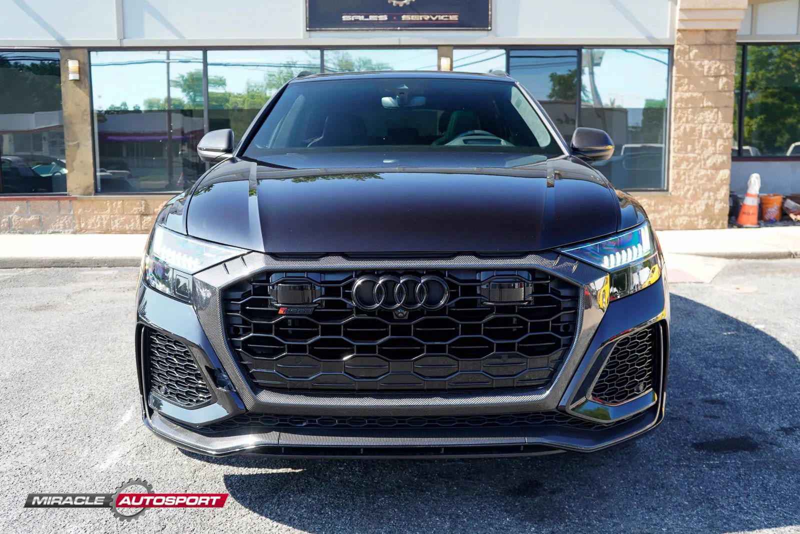 Used 2021 Audi RS Q8 AWD/4WD image 2