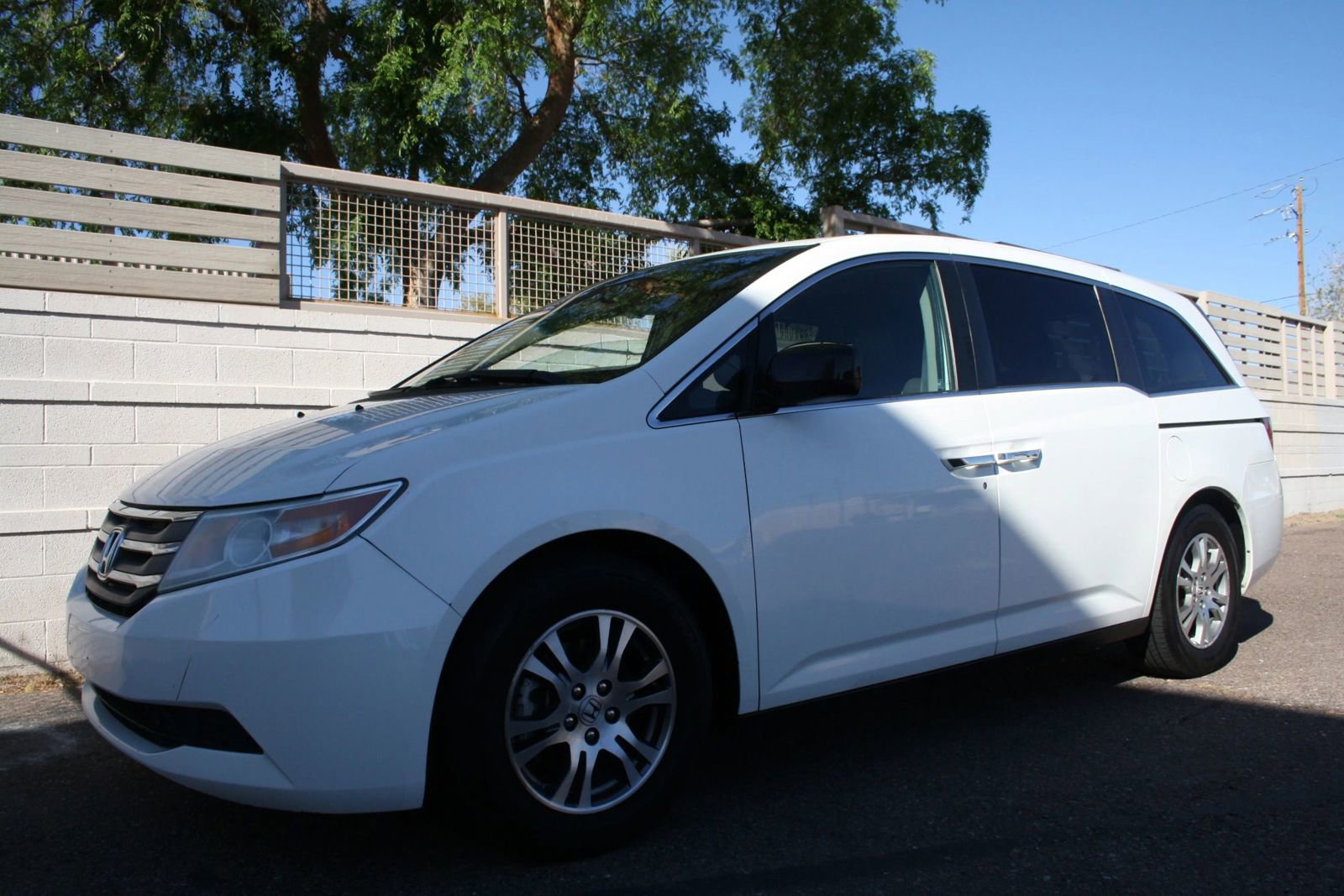 Used 2012 Honda Odyssey EX-L image 25