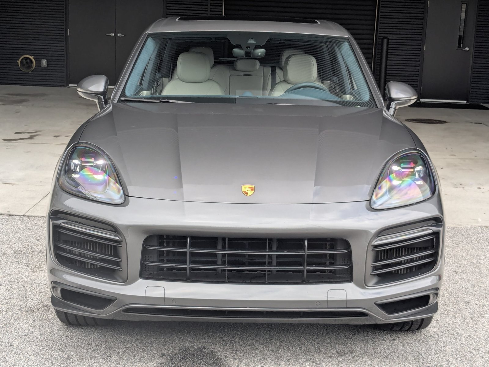 Certified 2023 Porsche Cayenne GTS AWD/4WD image 6