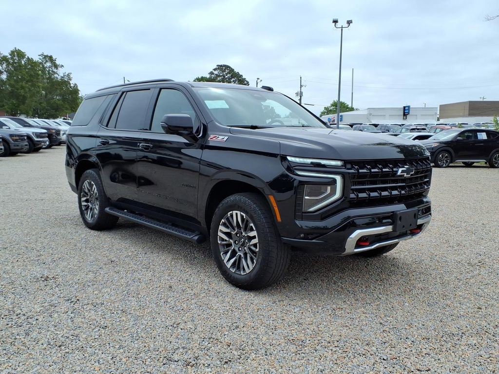Used 2025 Chevrolet Tahoe Z71 w/ Z71 Off-Road Package AWD/4WD video 1