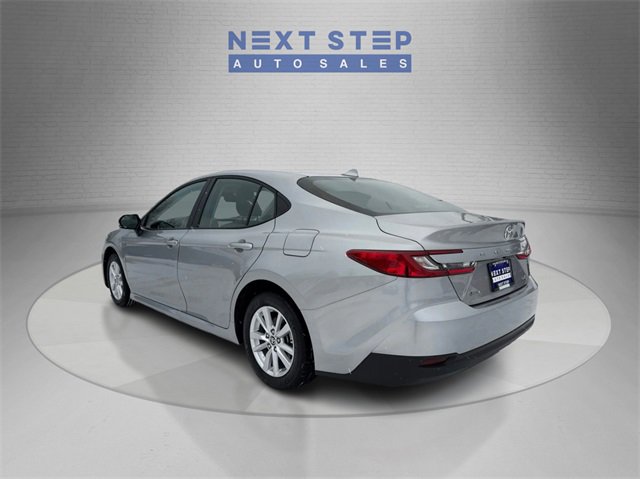 Used 2025 Toyota Camry XSE image 5