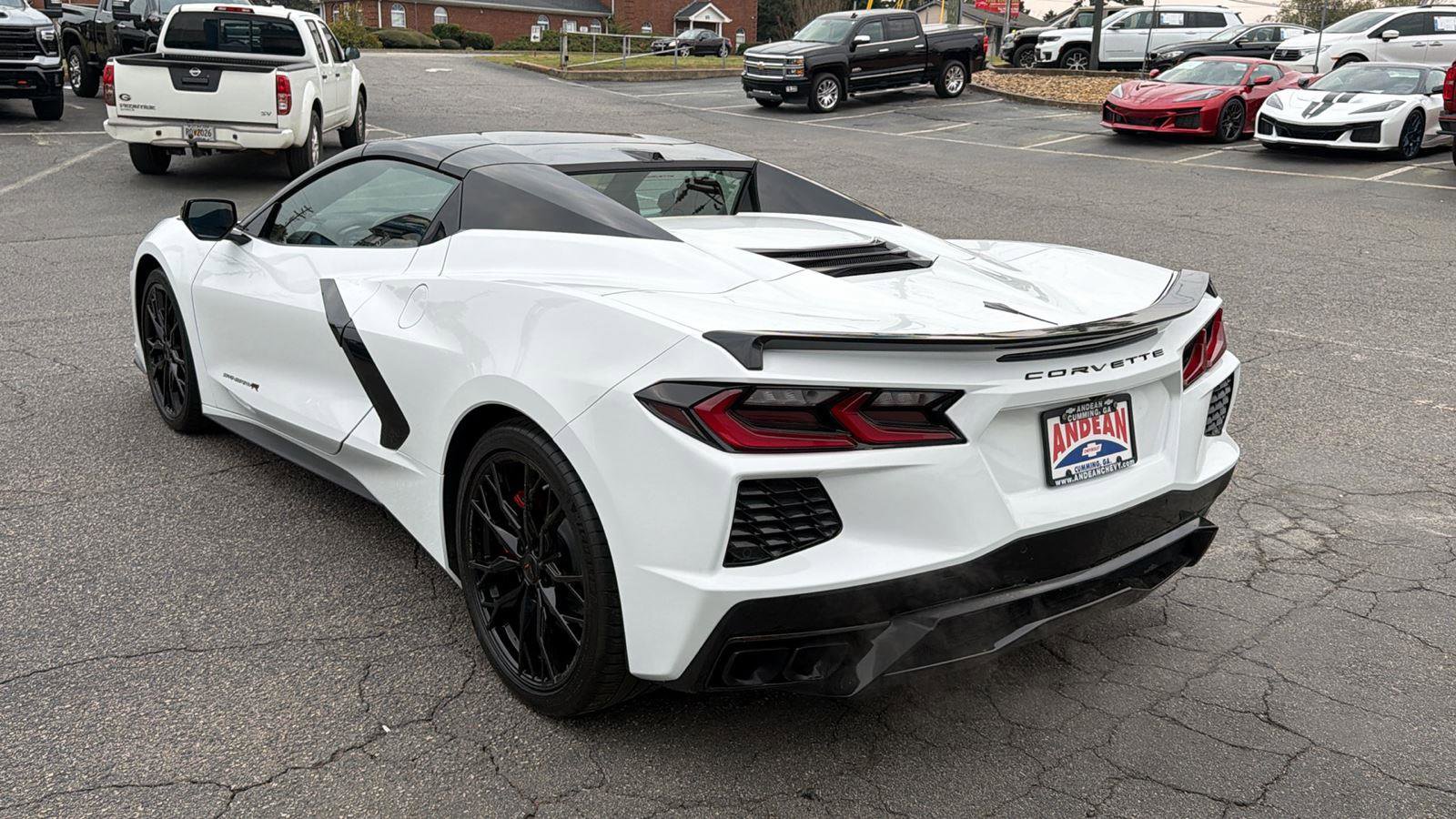 Used 2025 Chevrolet Corvette Stingray Convertible RWD image 8