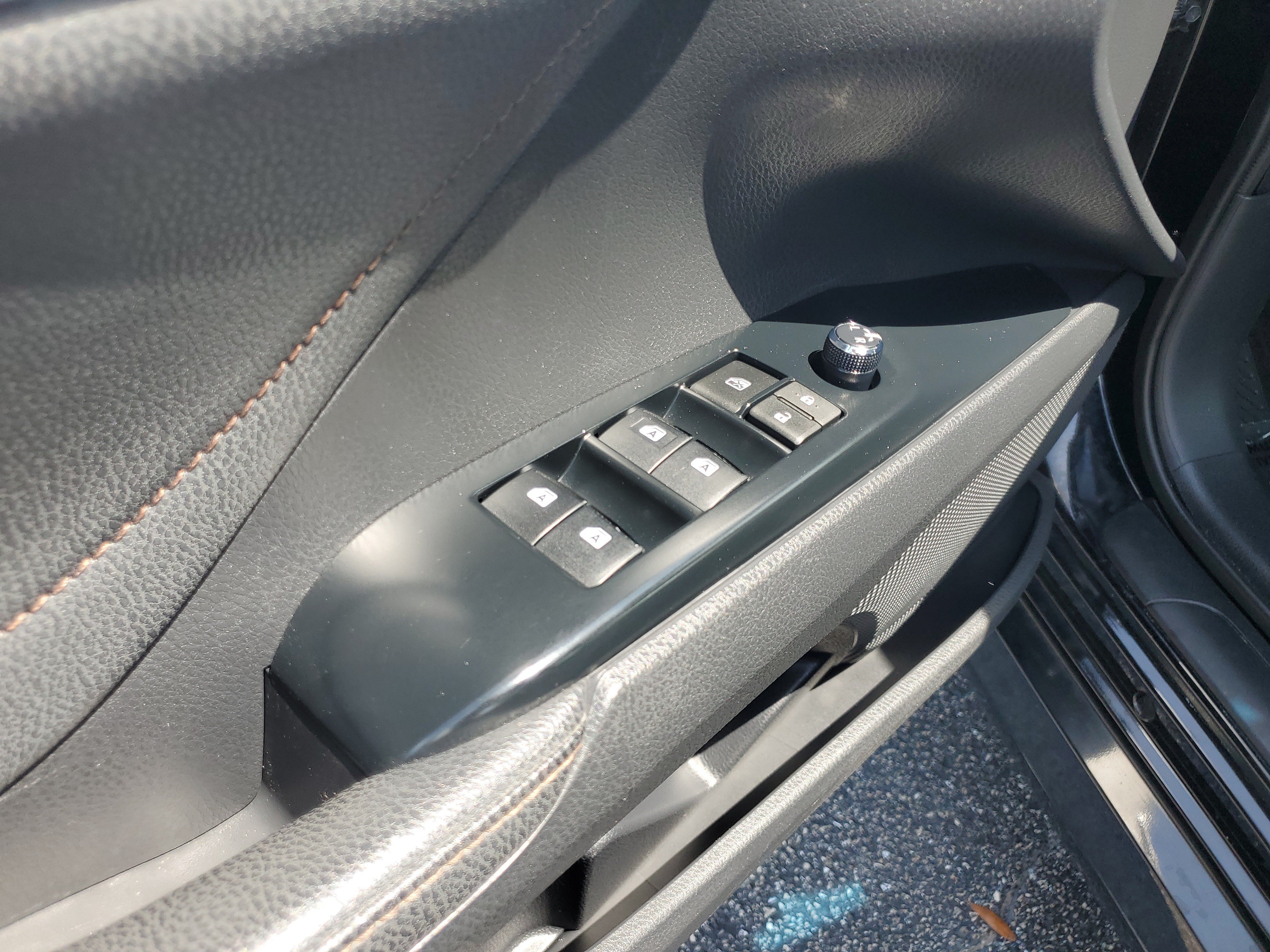 Certified 2018 Toyota Camry XLE w/ Audio Package FWD image 24