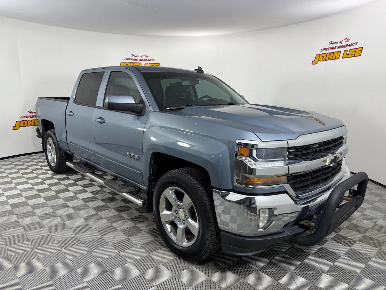 Used 2016 Chevrolet Silverado 1500 LT w/ Texas Edition RWD image 8