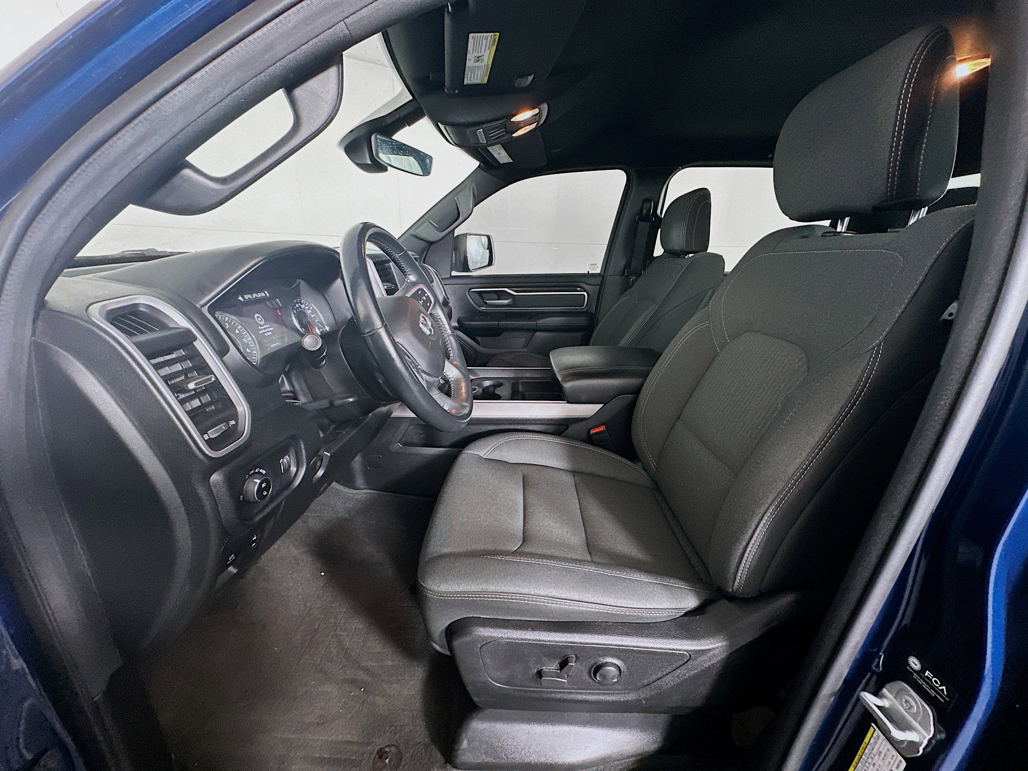 Used 2022 RAM 1500 Big Horn image 13