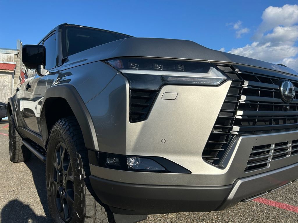 Used 2026 Lexus GX 550 AWD/4WD image 33