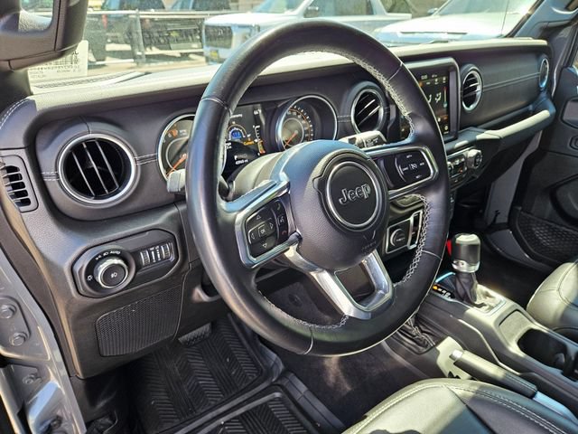 Used 2021 Jeep Wrangler Unlimited Sahara w/ Uconnect 4C Nav & Sound Group AWD/4WD image 23