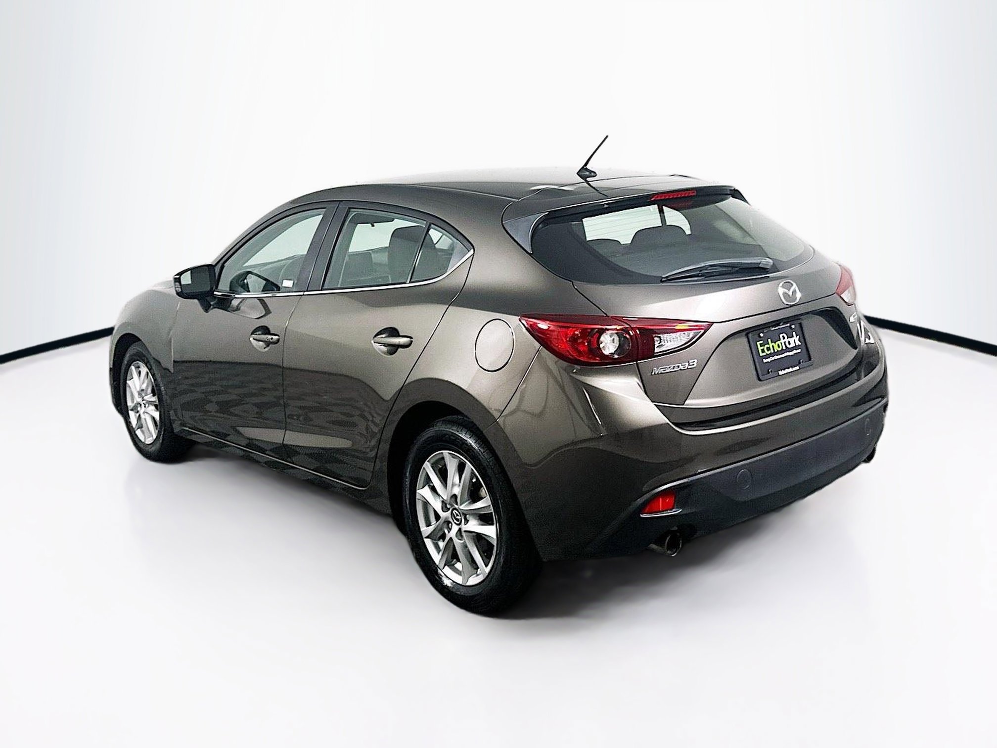 Used 2015 MAZDA MAZDA3 i Touring image 5