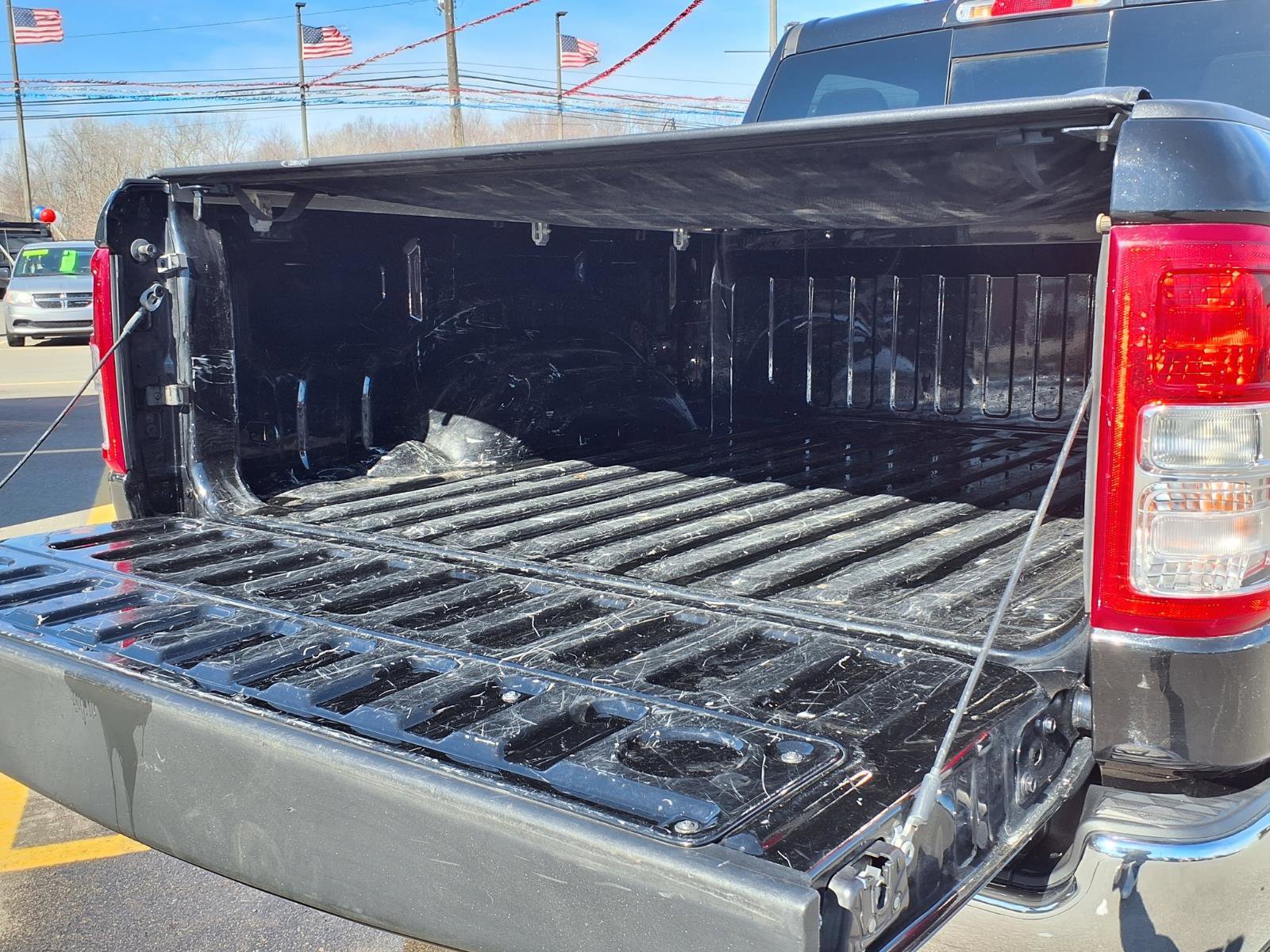 Used 2019 RAM 1500 Big Horn image 18