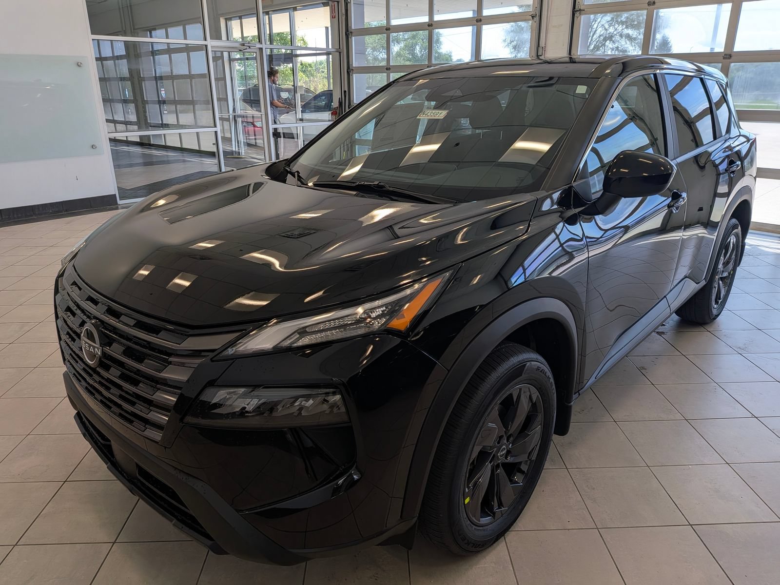 New 2026 Nissan Rogue SV FWD image 6