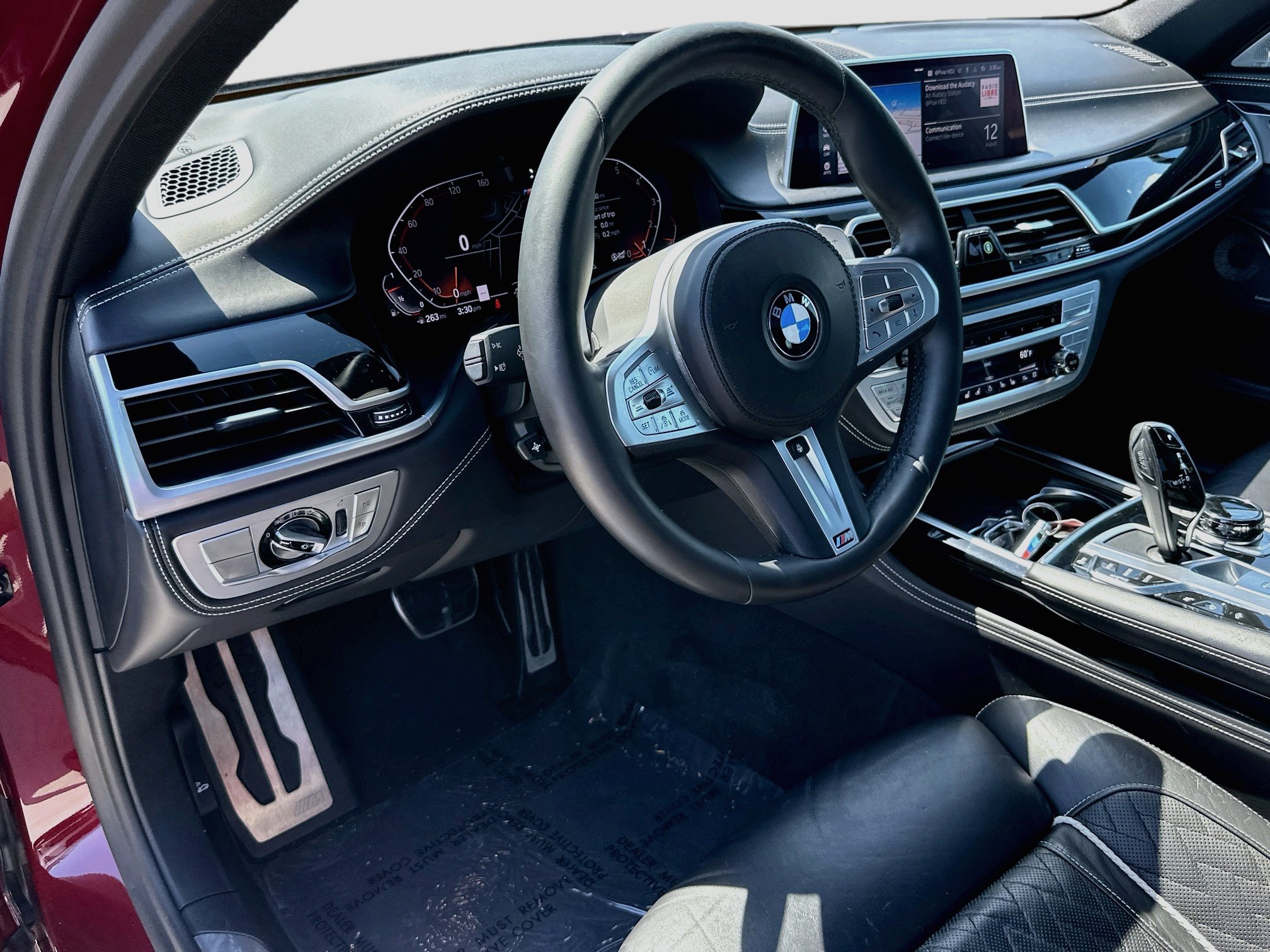 Used 2020 BMW 750i xDrive w/ Autobahn Package AWD/4WD image 9