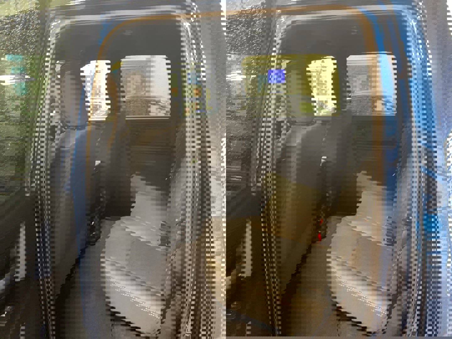 Used 2024 RAM 2500 Tradesman w/ Chrome Appearance Group image 16