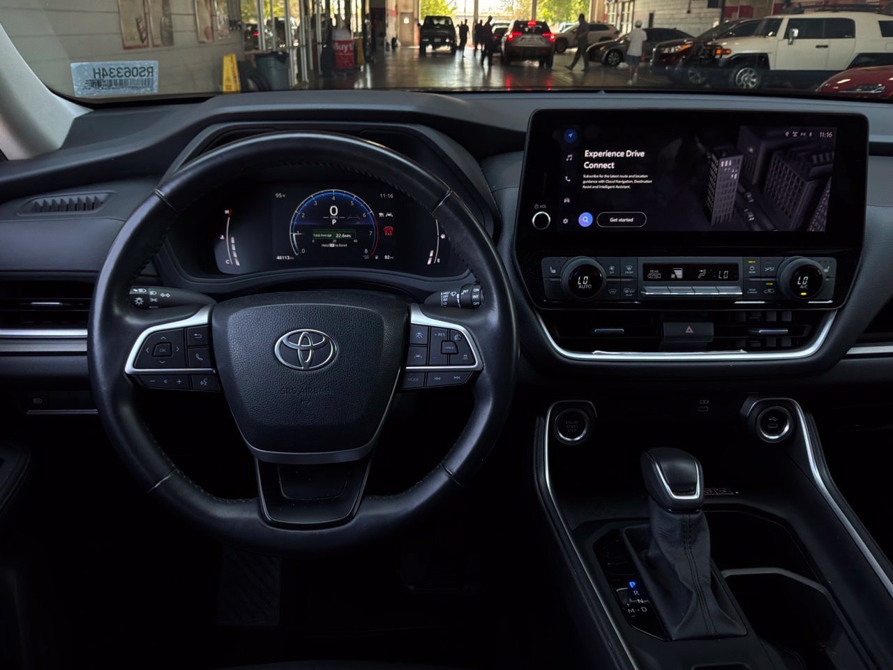 Used 2024 Toyota Grand Highlander AWD image 24
