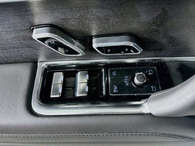 New 2027 Land Rover Range Rover SE AWD/4WD image 19