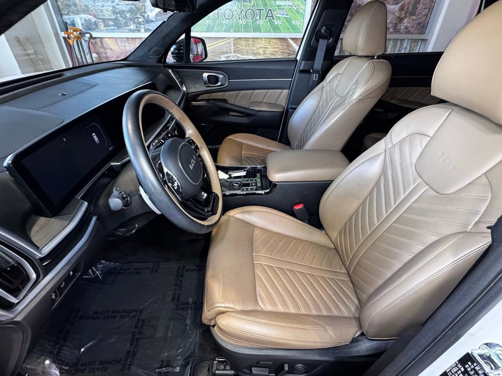 Used 2024 Kia Sorento SX Prestige w/ Olive Brown Leather Package AWD/4WD image 19