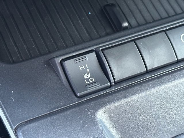 New 2026 Toyota Corolla Cross XLE FWD image 18