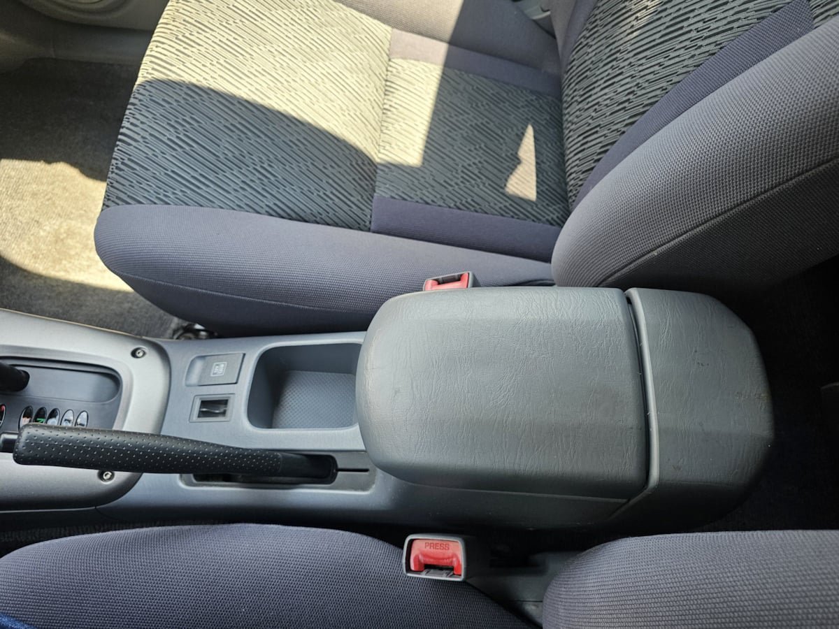 Used 2001 Toyota RAV4 2WD image 18
