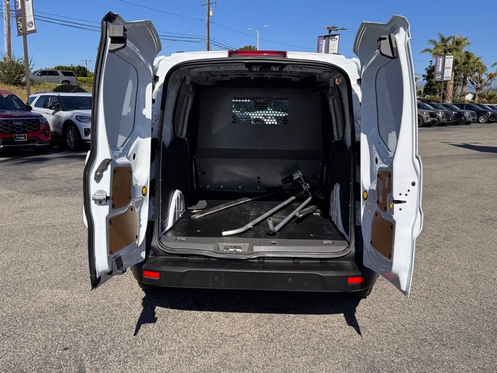 Certified 2020 Ford Transit Connect XL image 13
