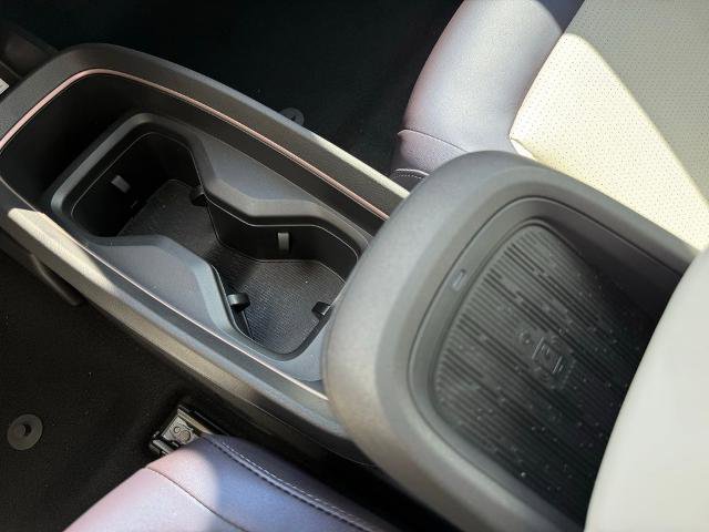 New 2026 Nissan Leaf Platinum+ image 25