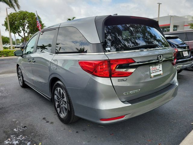 Used 2024 Honda Odyssey EX-L image 3