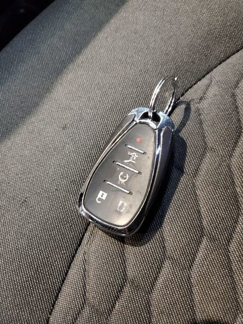 Used 2019 Chevrolet Equinox LT image 30