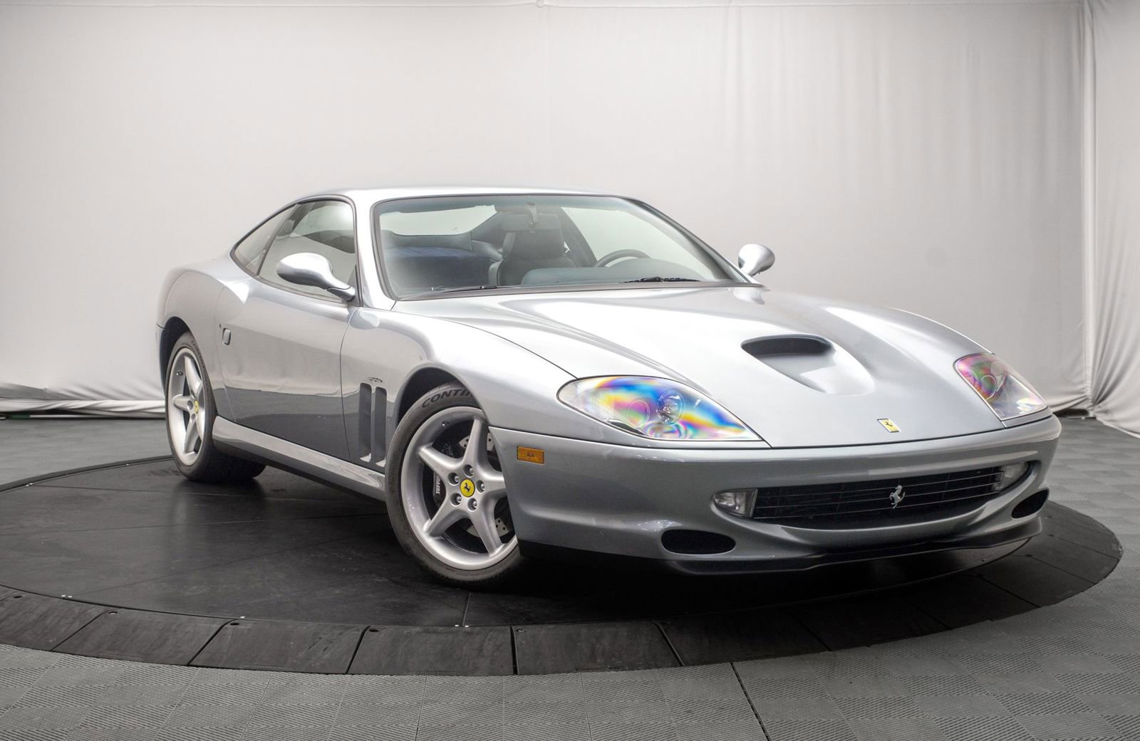 Used 1999 Ferrari 550 Maranello Coupe RWD image 1