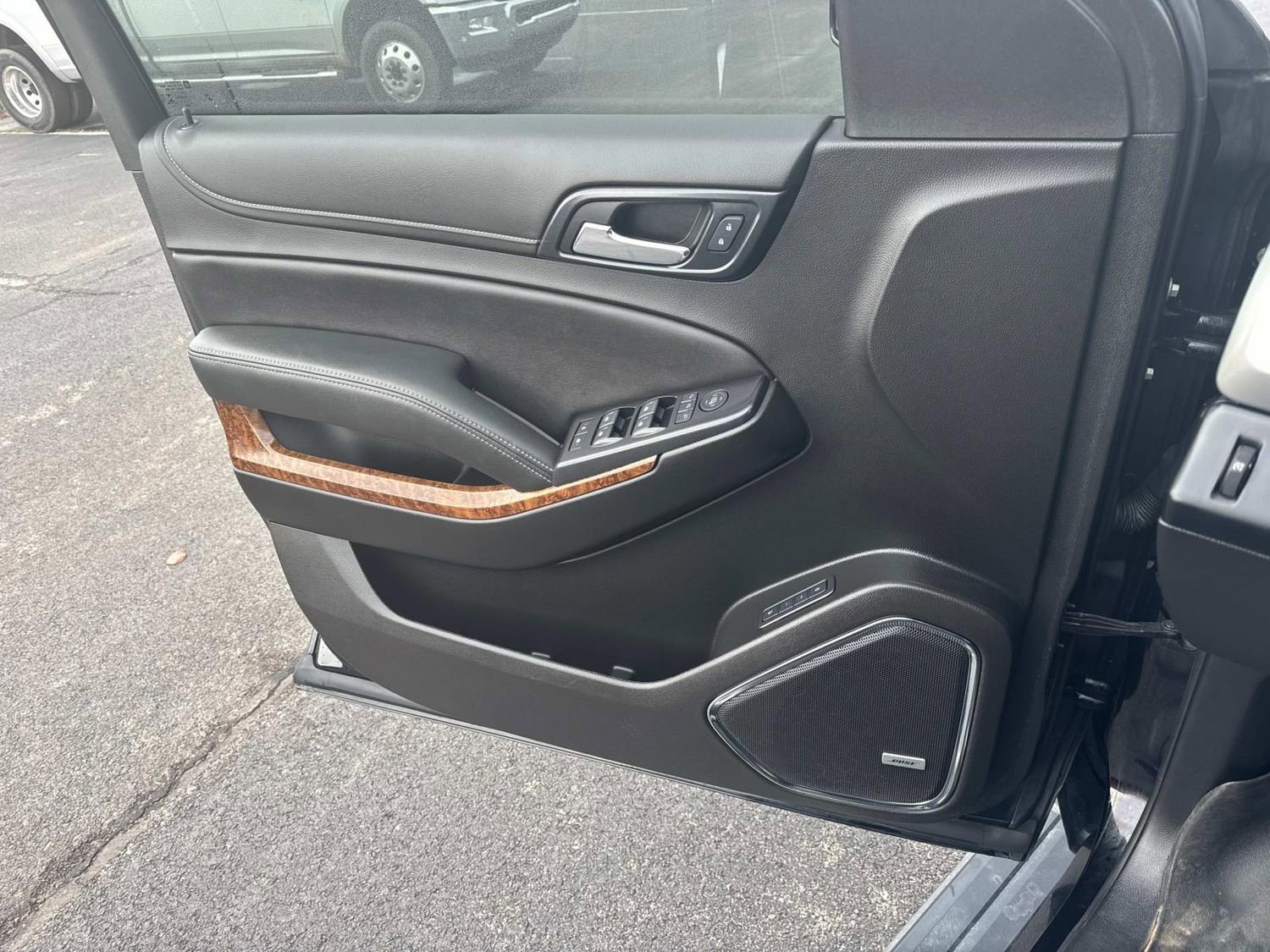 Used 2020 Chevrolet Tahoe Premier w/ Premier Plus Edition image 29