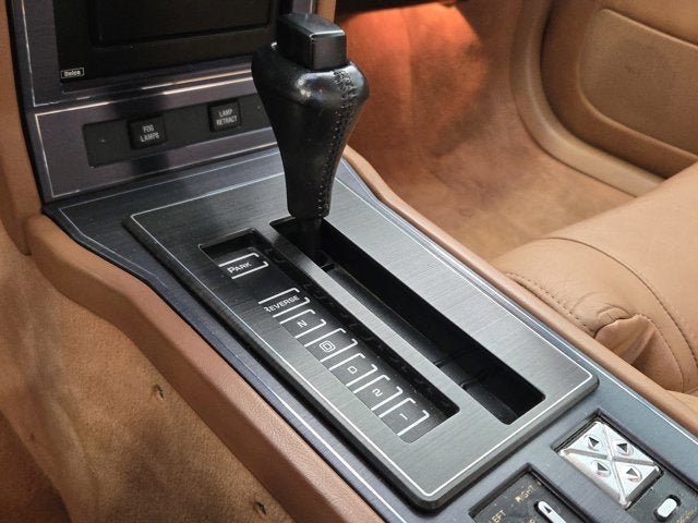 Used 1989 Buick Reatta Coupe FWD image 19