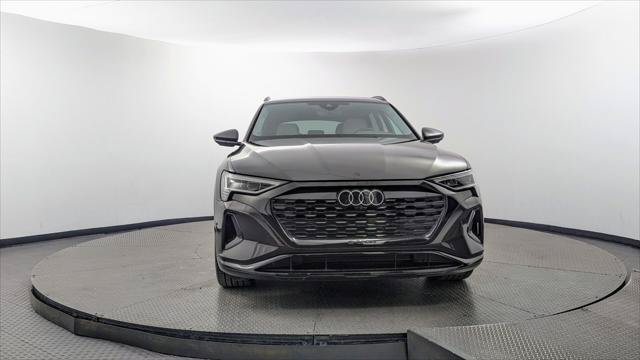 Used 2024 Audi Q8 e-tron Premium Plus AWD/4WD image 12