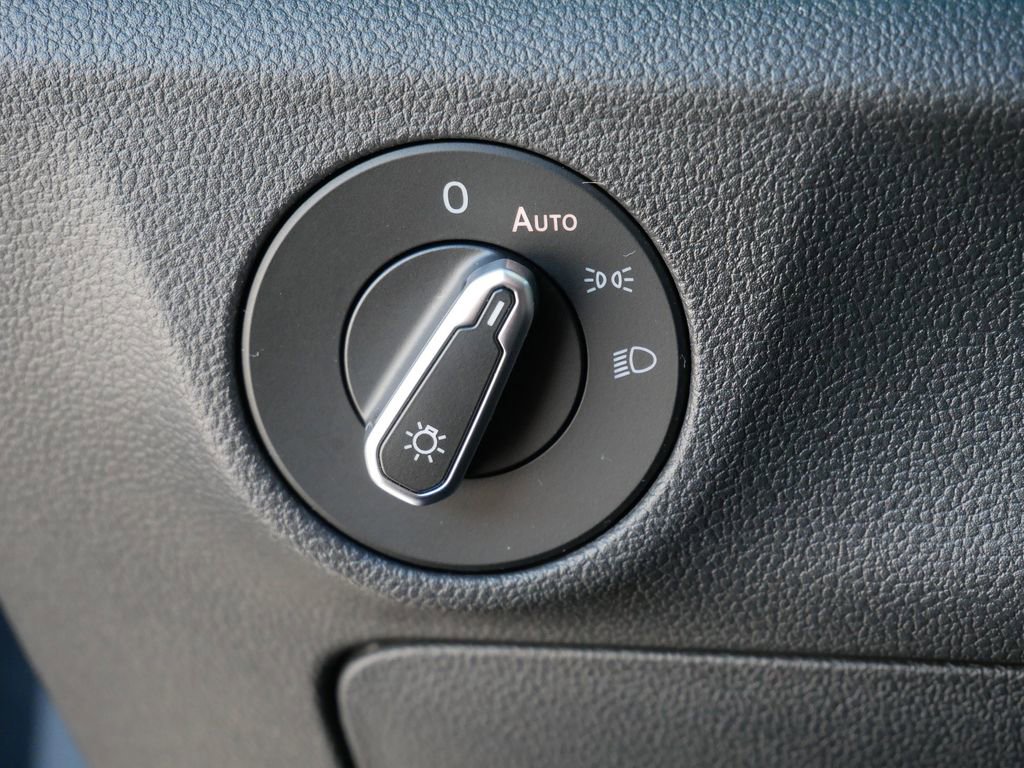 Used 2024 Volkswagen Jetta GLI Autobahn image 26