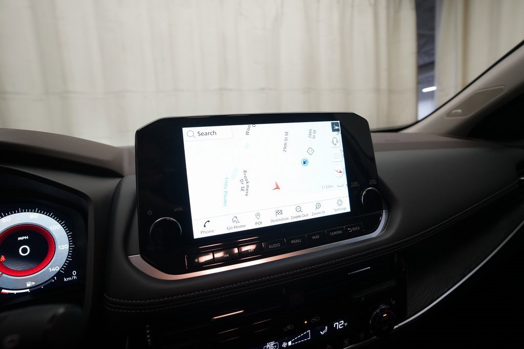 Certified 2023 Nissan Rogue Platinum w/ Platinum Premium Package image 6