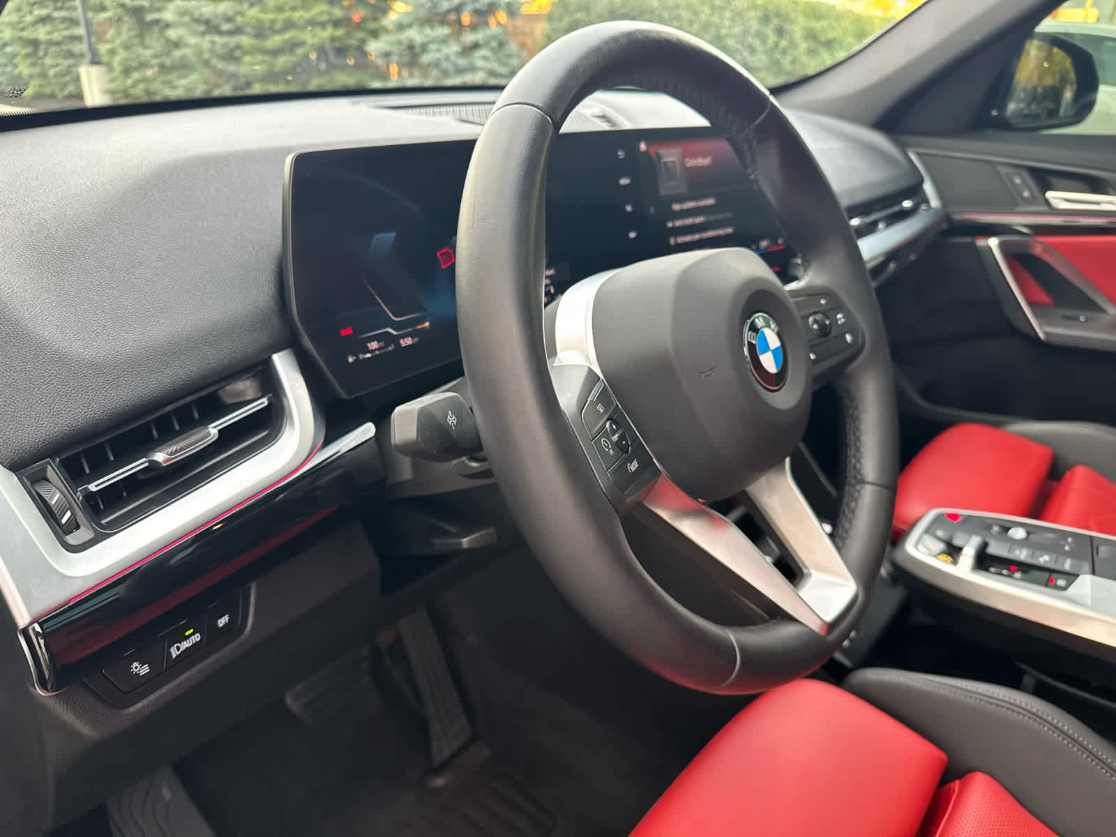 Used 2023 BMW X1 xDrive28i w/ Convenience Package AWD/4WD image 10