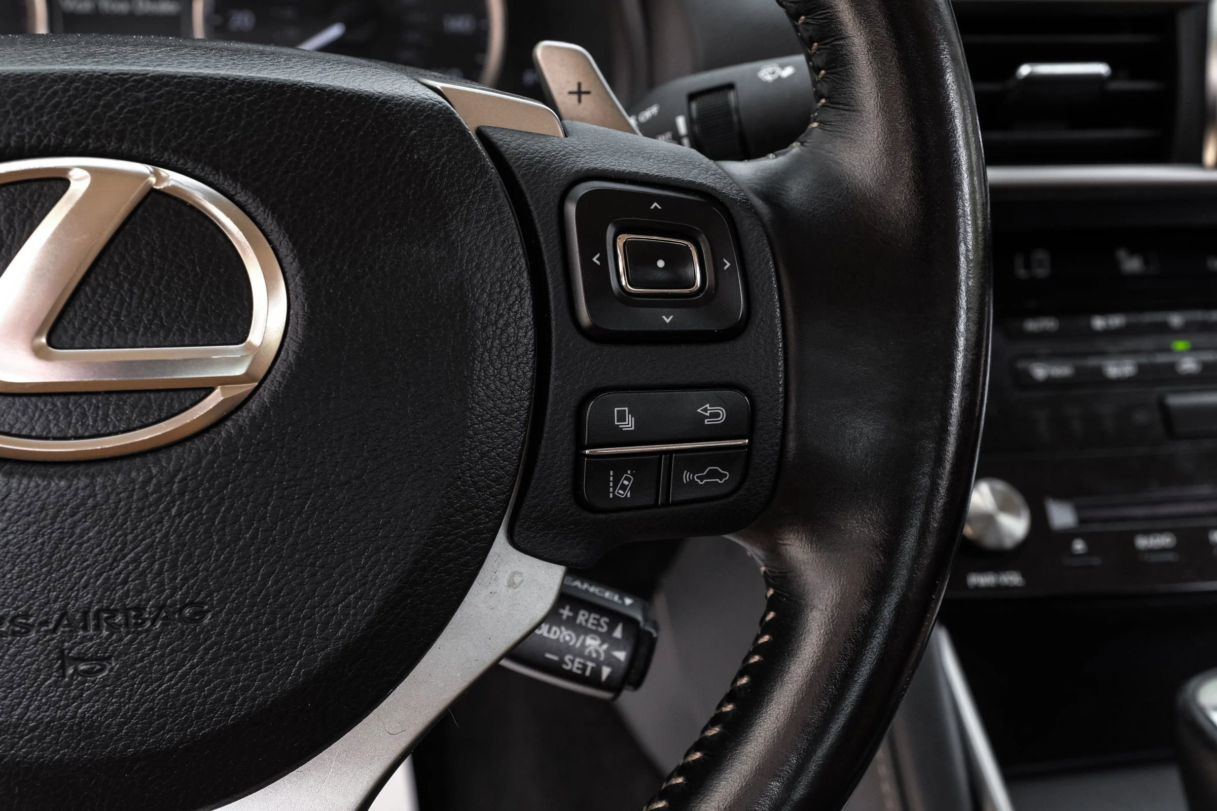 Used 2018 Lexus IS 300 w/ Accessory Package 2 image 19