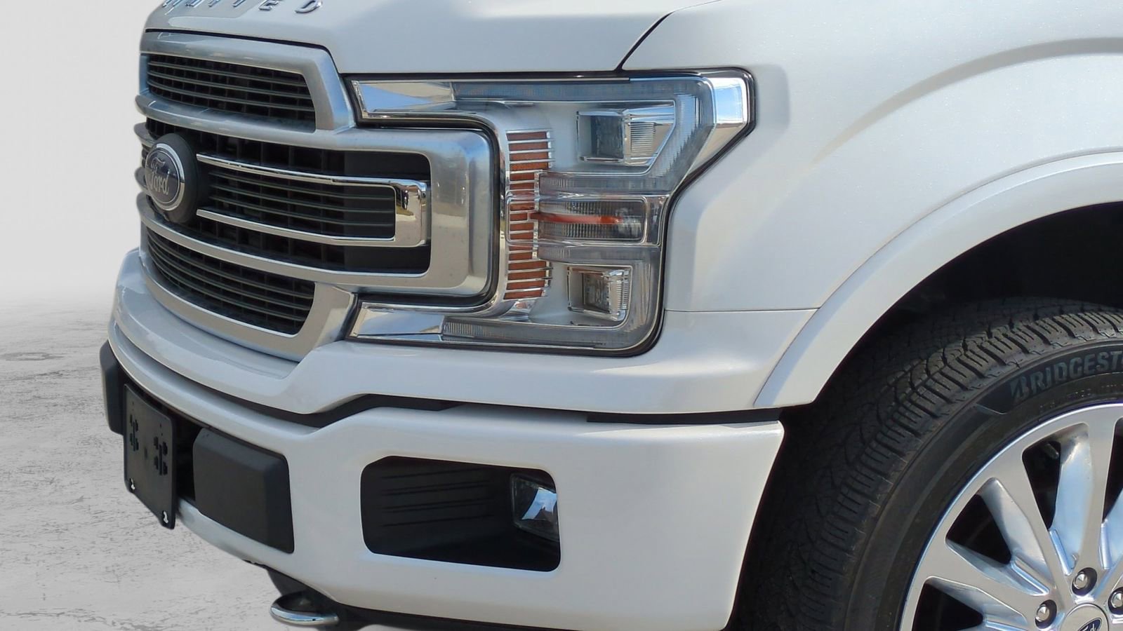 Used 2019 Ford F150 Limited AWD/4WD image 12