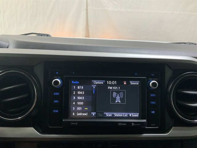 Used 2017 Toyota Tacoma SR5 w/ Tow Package AWD/4WD image 26
