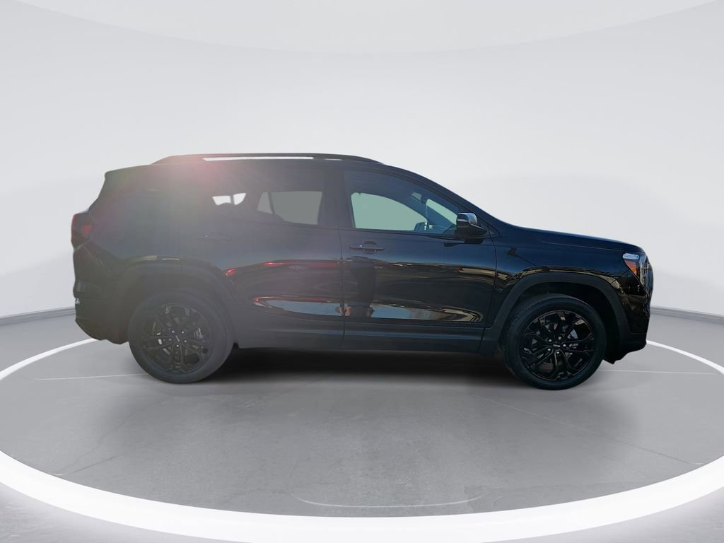 Certified 2022 GMC Terrain SLT w/ Elevation Edition AWD/4WD image 2