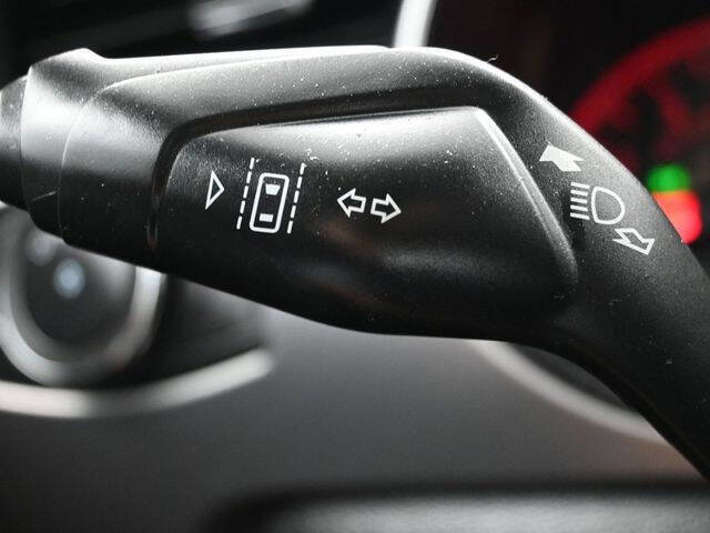 Used 2022 Ford Mustang Premium image 16