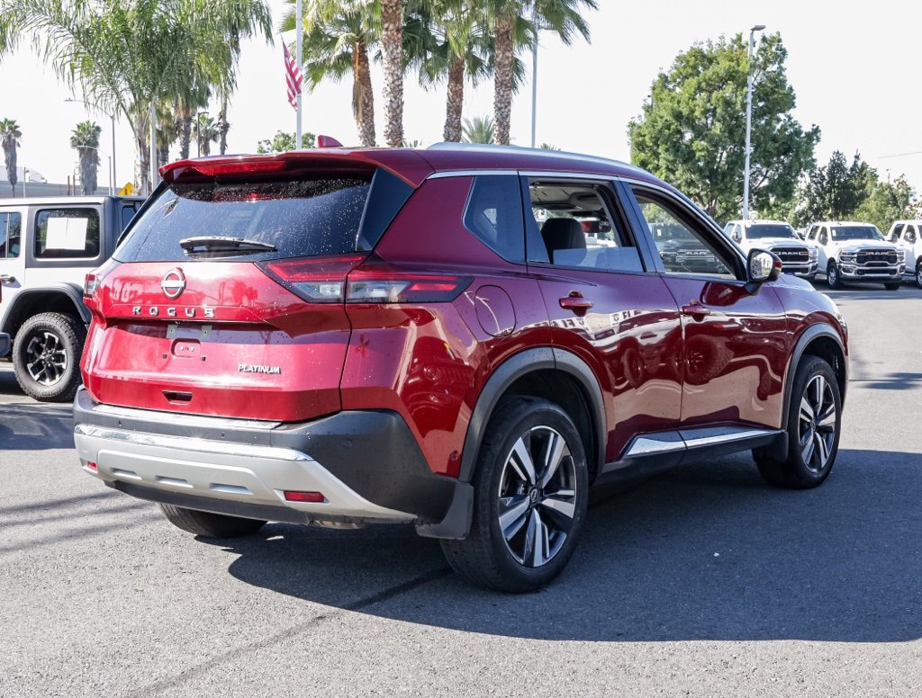 Used 2023 Nissan Rogue Platinum w/ Platinum Premium Package image 7